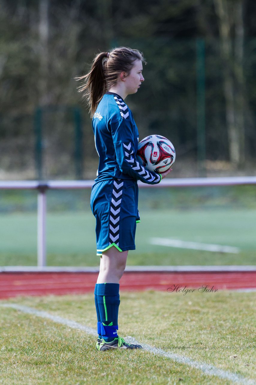 Bild 131 - B-Juniorinnen VfL Oldesloe - Krummesser SV _ Ergebnis: 4:0